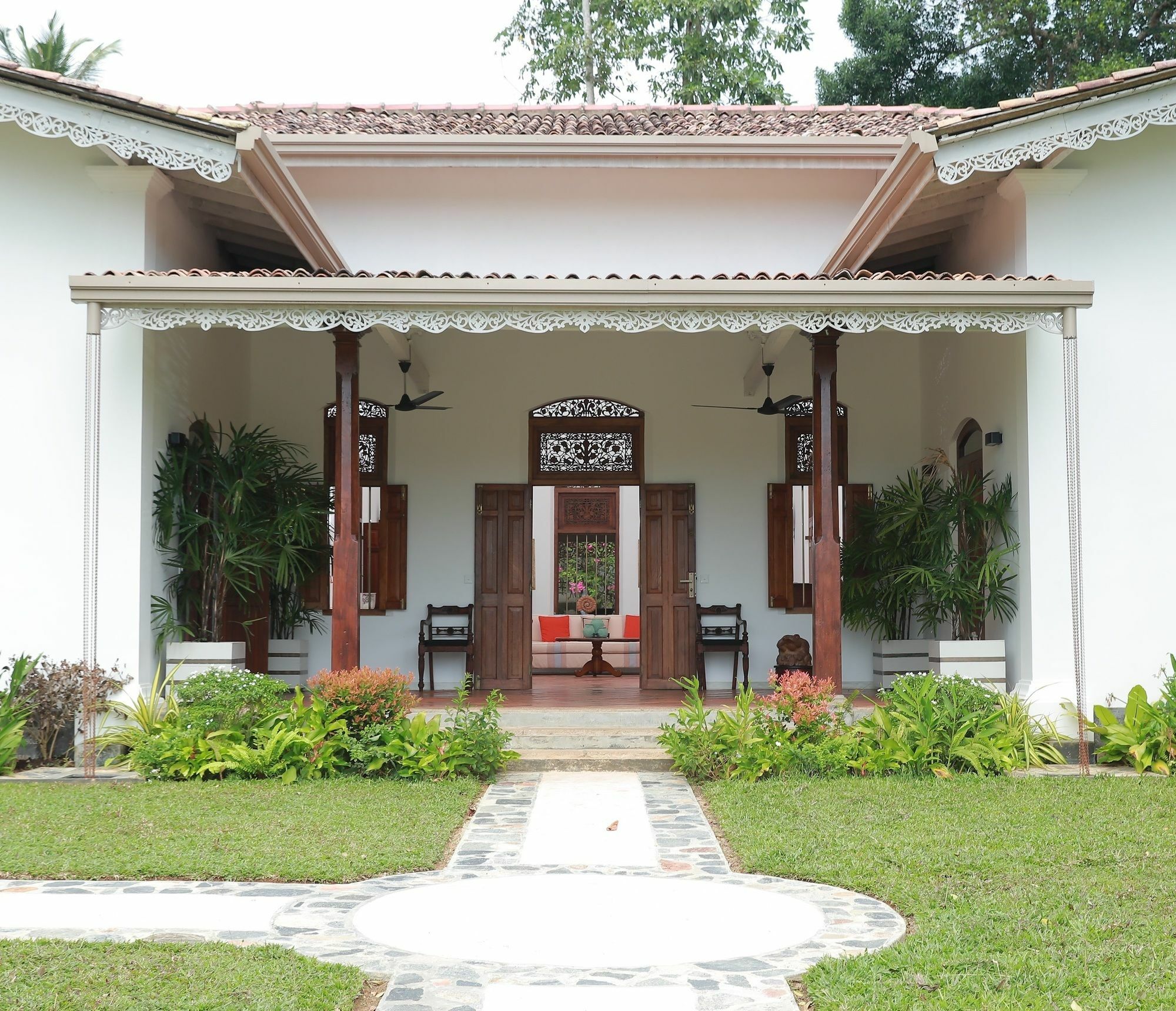 Jh Villa 陶尔佩 外观 照片