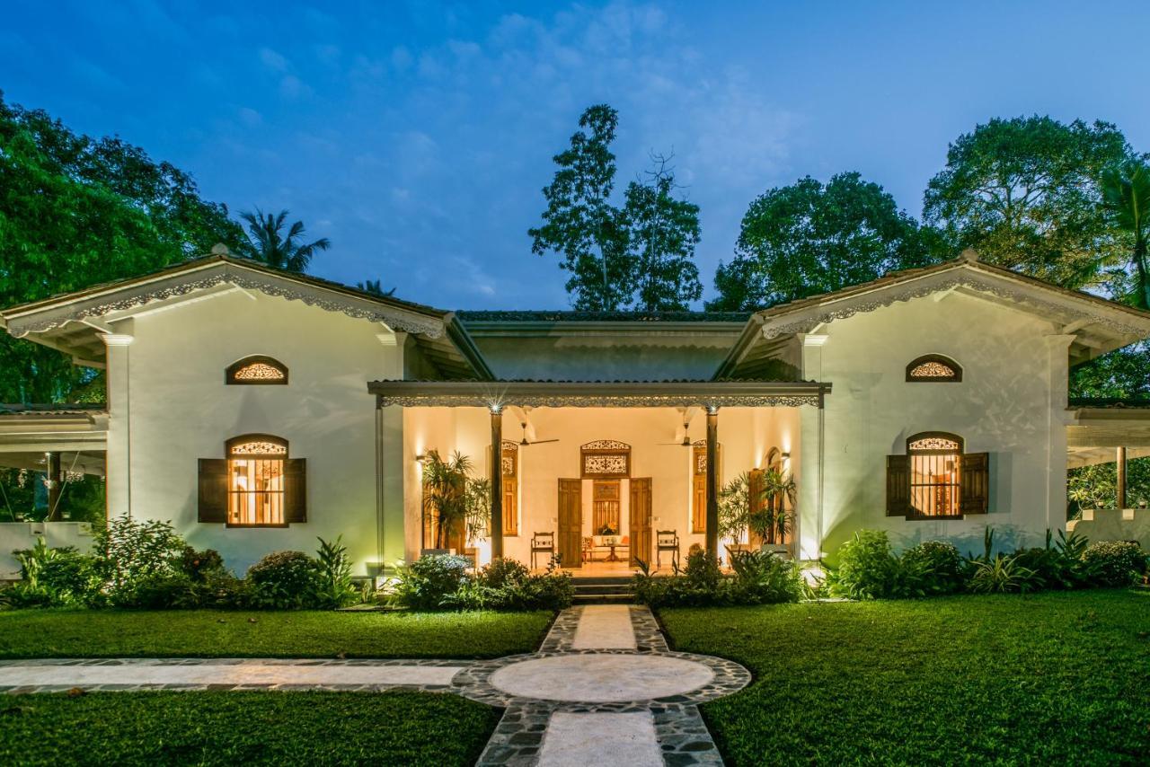 Jh Villa 陶尔佩 外观 照片